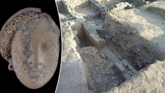 Archaeologists Workshop Site Sculptures Marble Statement