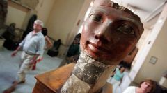 Statues Deir El Thutmose Iii Hatshepsut Wong Thutmose