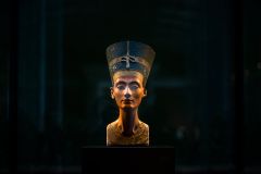 Bust Artifacts Museum Nefertiti Heritage Foundation Egypt
