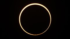 Eclipse Ring Fire Antarctica Sun Minutes